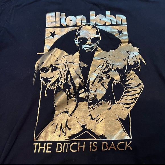 Elton John 2019 The B…. Is Back Gold Foil Print Rock N Roll Band Tee. - Picture 6 of 8